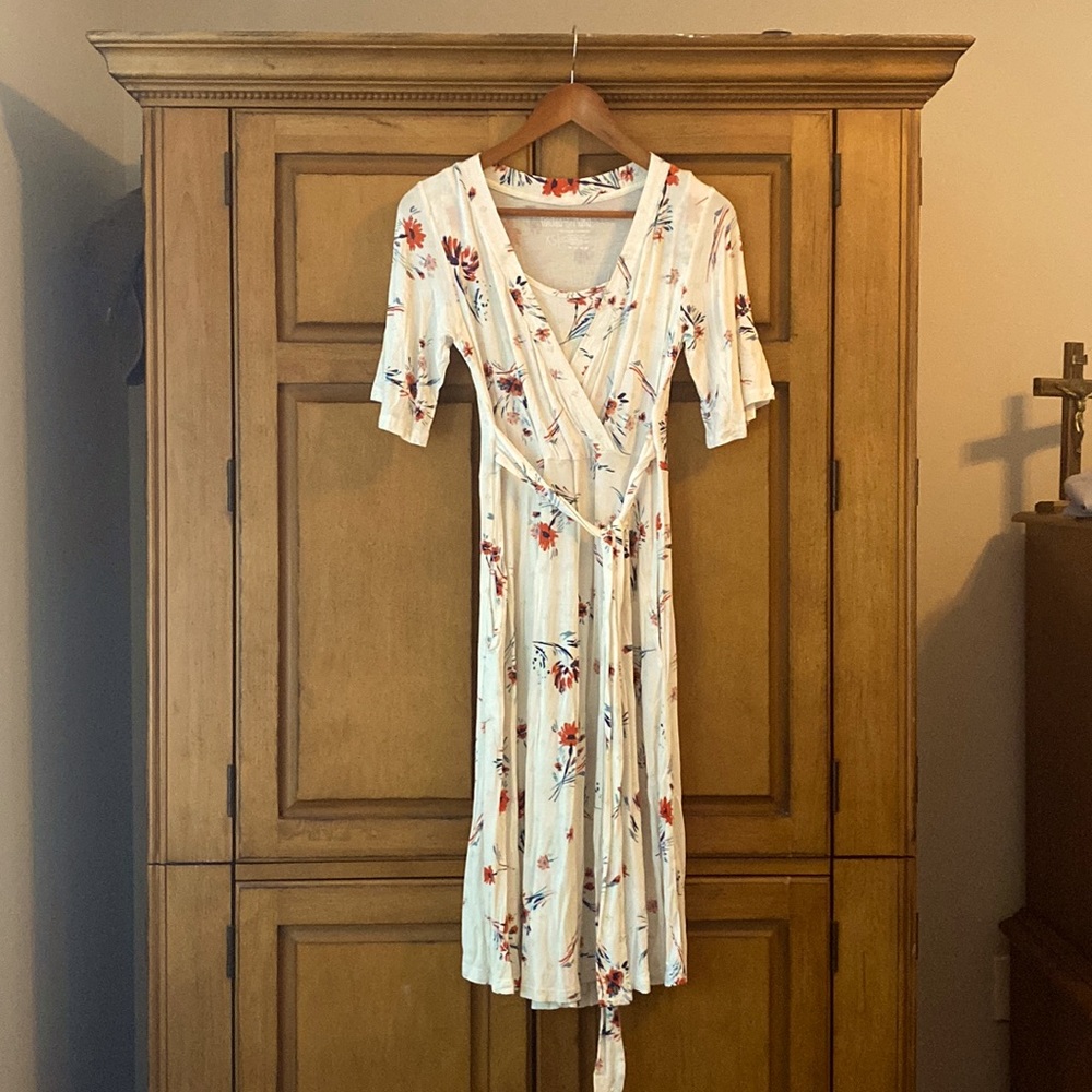 Latched Mama Nursing Midi Wrap Dress - size XS